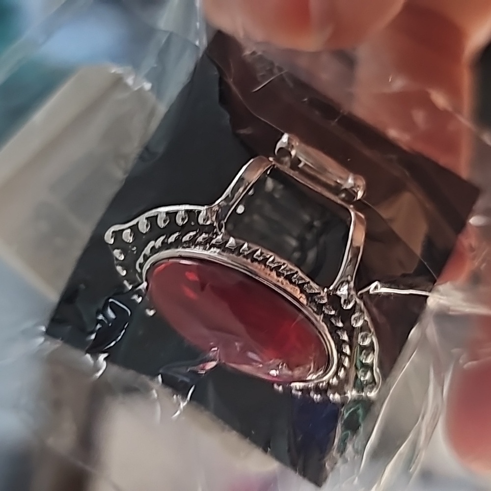 Coquettishly Casablanca Red Ring Sz 💍 5-9 NWT. #2 - Picture 4 of 4